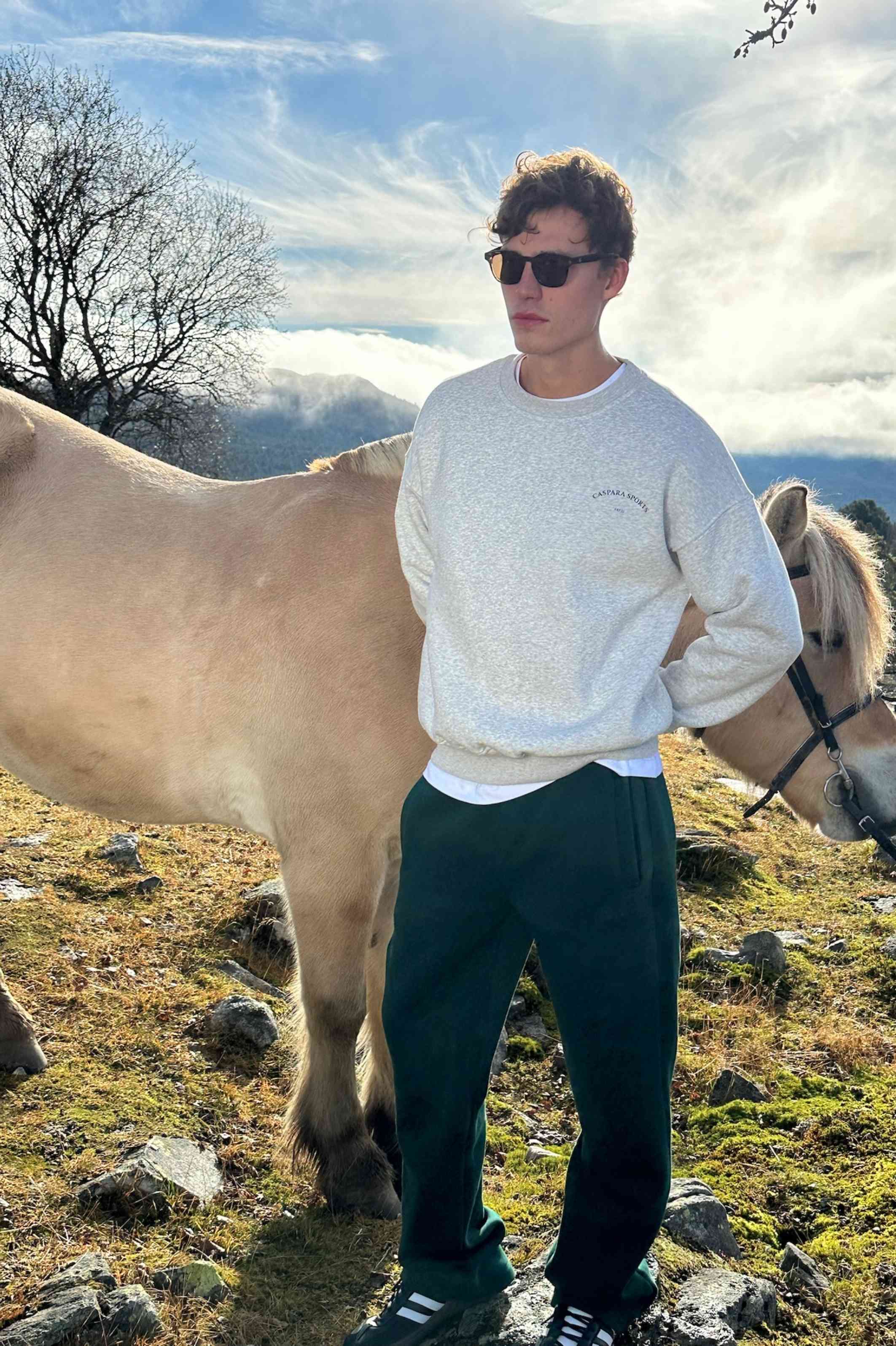 LIMITED EDITION︱M. Countryside Crewneck - Grey melange